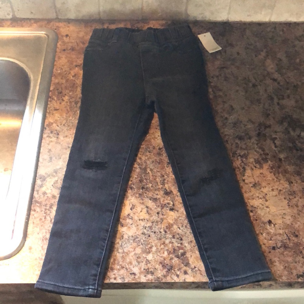 Gap distressed skinny Jean